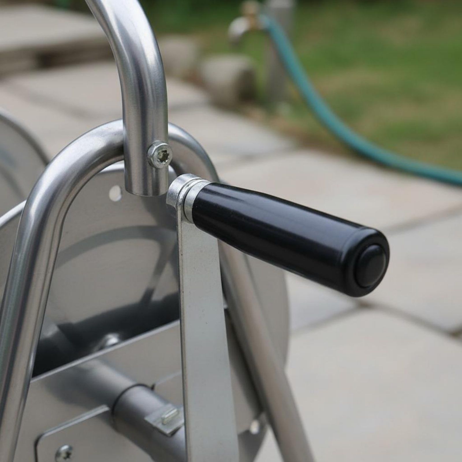 Reel Handle - Enrouleur de tuyau métallique robuste pour